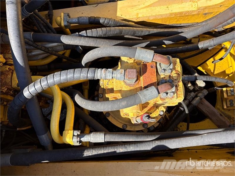 Komatsu PC350LC-8 Gravemaskiner på larvebånd