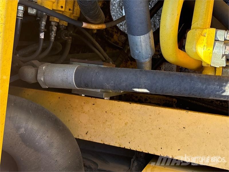 Komatsu PC350LC-8 Gravemaskiner på larvebånd