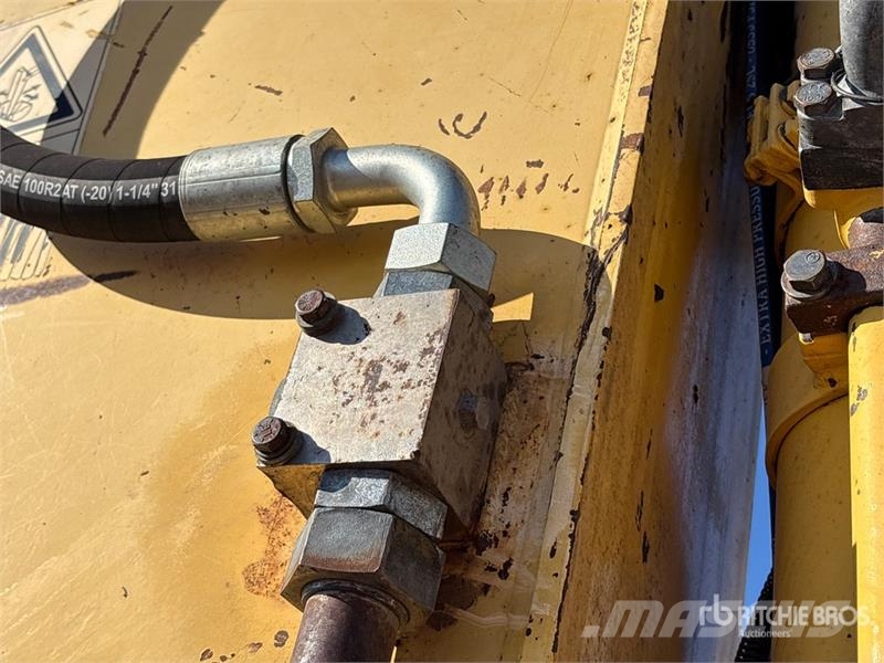 Komatsu PC350LC-8 Gravemaskiner på larvebånd
