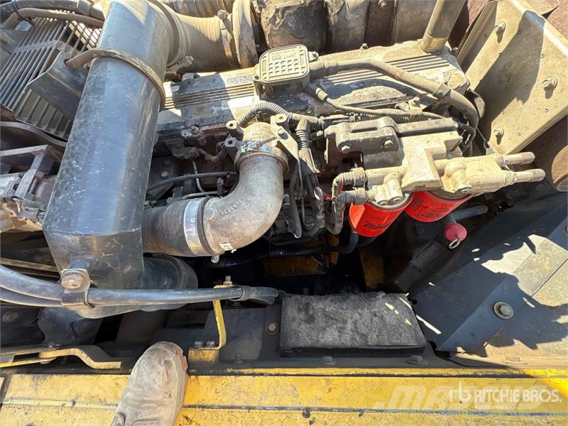 Komatsu PC350LC-8 Gravemaskiner på larvebånd
