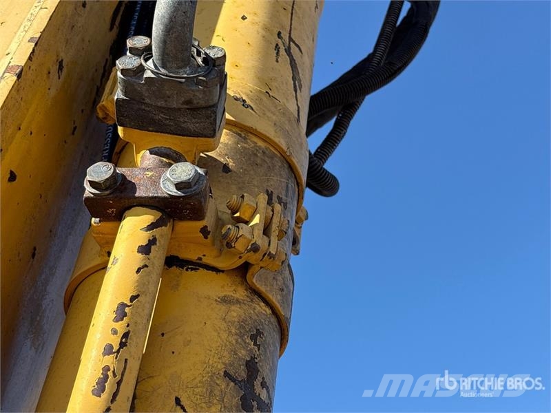 Komatsu PC350LC-8 Gravemaskiner på larvebånd