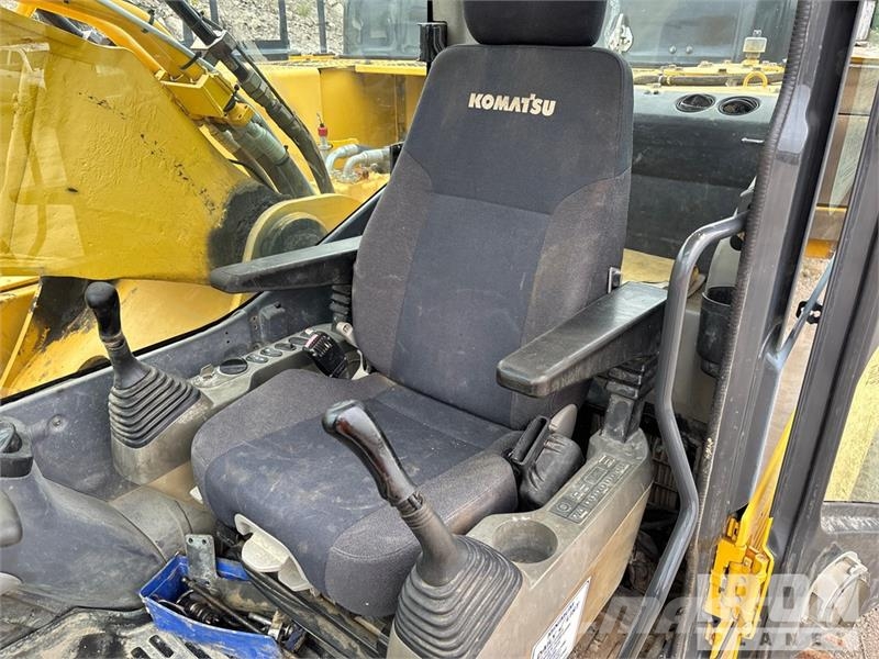 Komatsu PC360LC-10 Tracked Excavator Paletli ekskavatörler