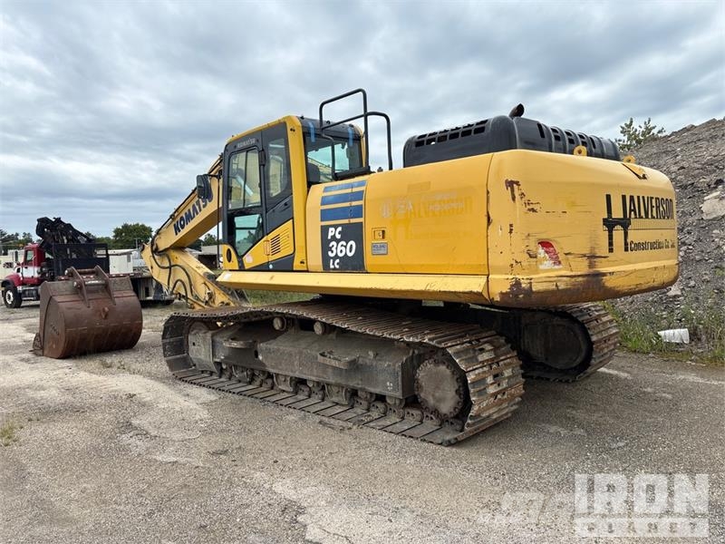 Komatsu PC360LC-10 Tracked Excavator Paletli ekskavatörler