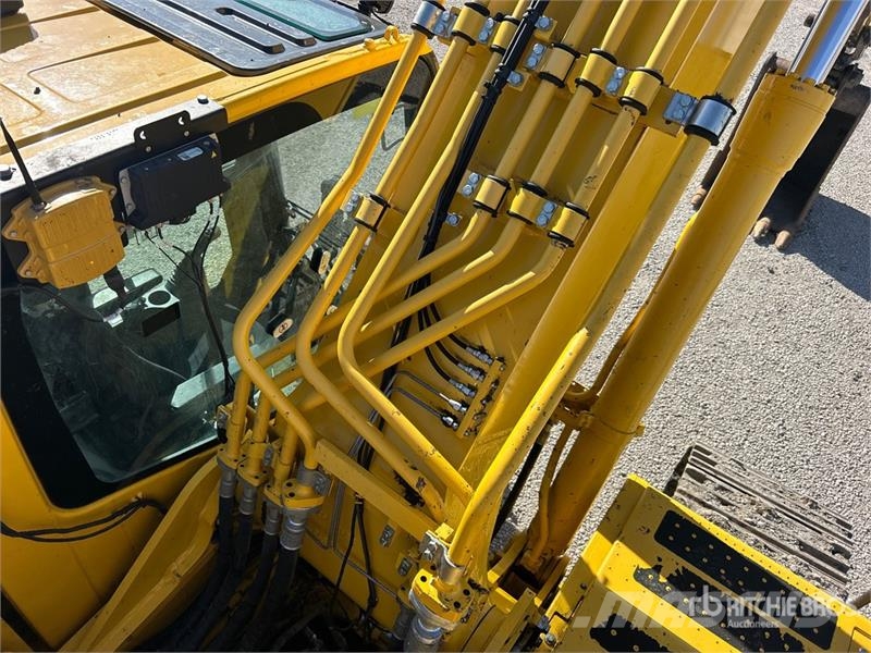 Komatsu PC360LC-11 Excavatoare pe șenile