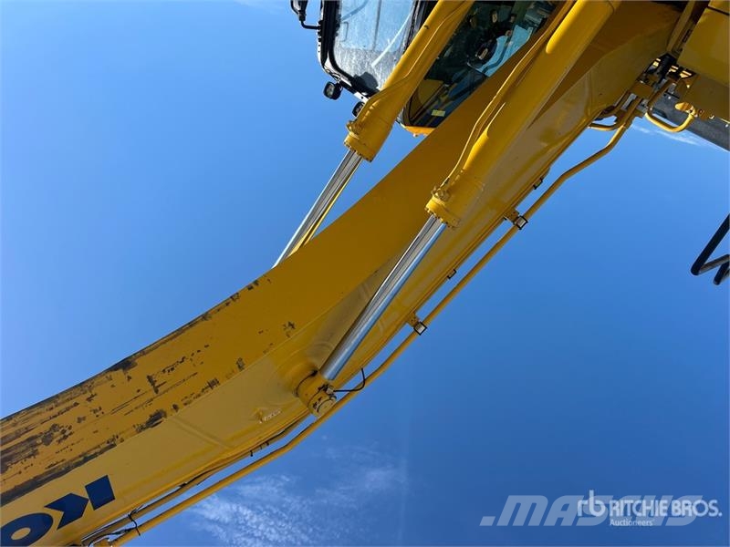 Komatsu PC360LC-11 Excavatoare pe șenile