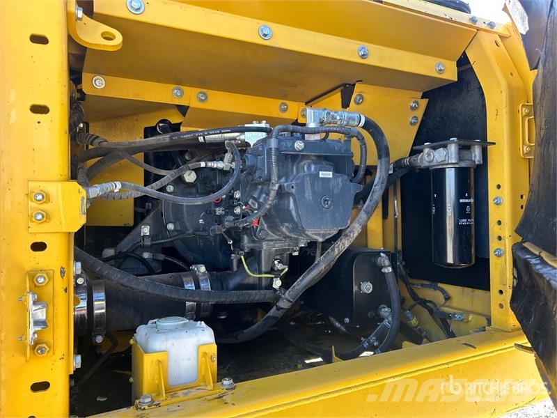 Komatsu PC360LC-11 Excavatoare pe șenile