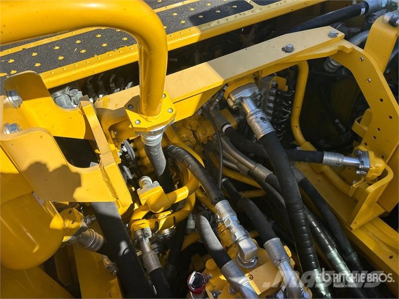 Komatsu PC360LC-11 Raupenbagger