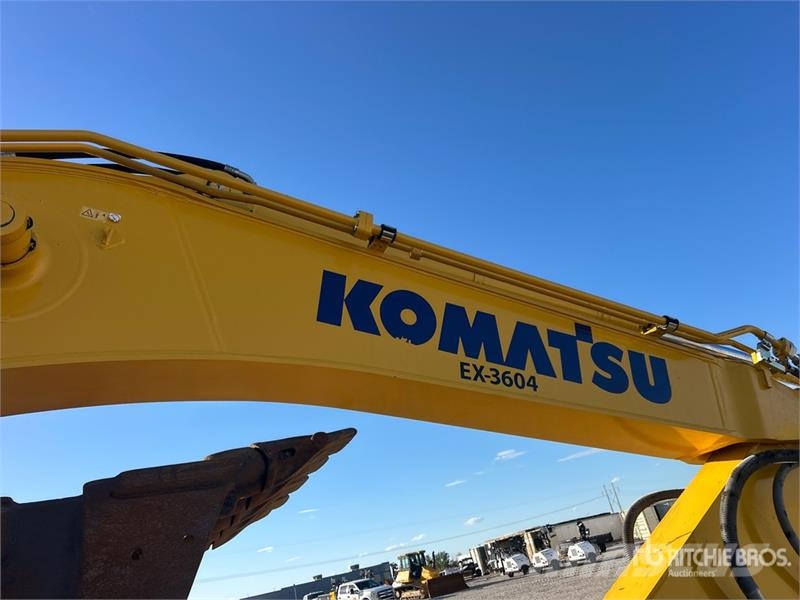 Komatsu PC360LC-11 Raupenbagger