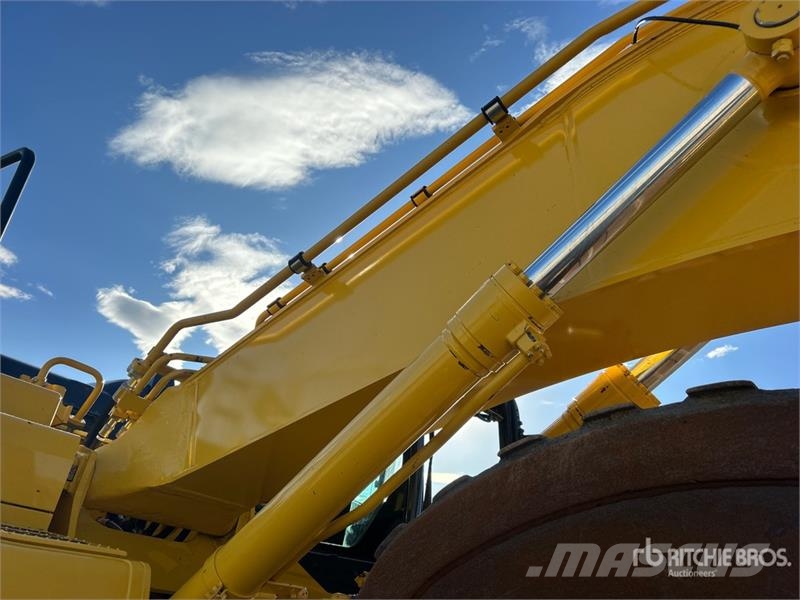 Komatsu PC360LC-11 Raupenbagger