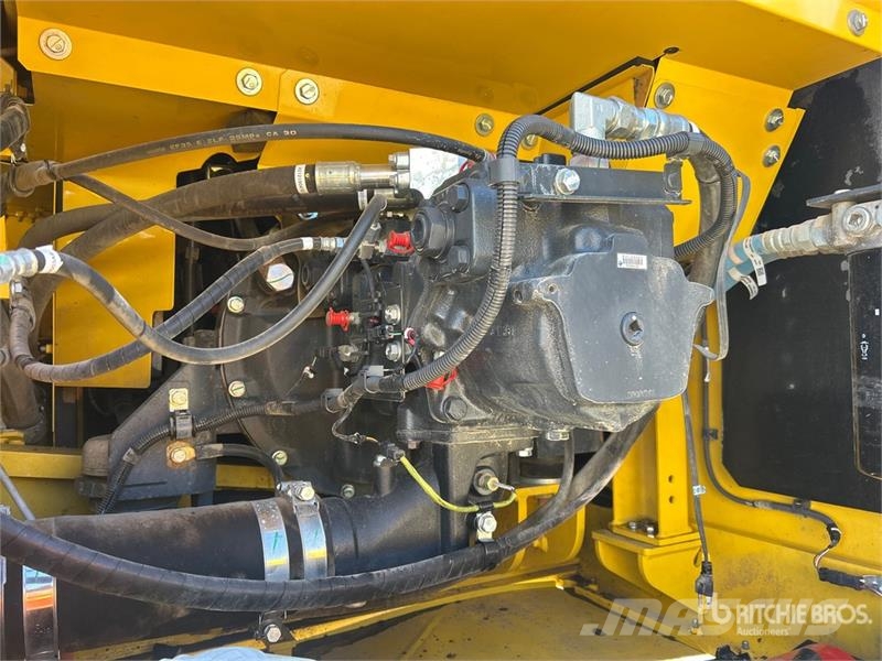 Komatsu PC360LC-11 Raupenbagger