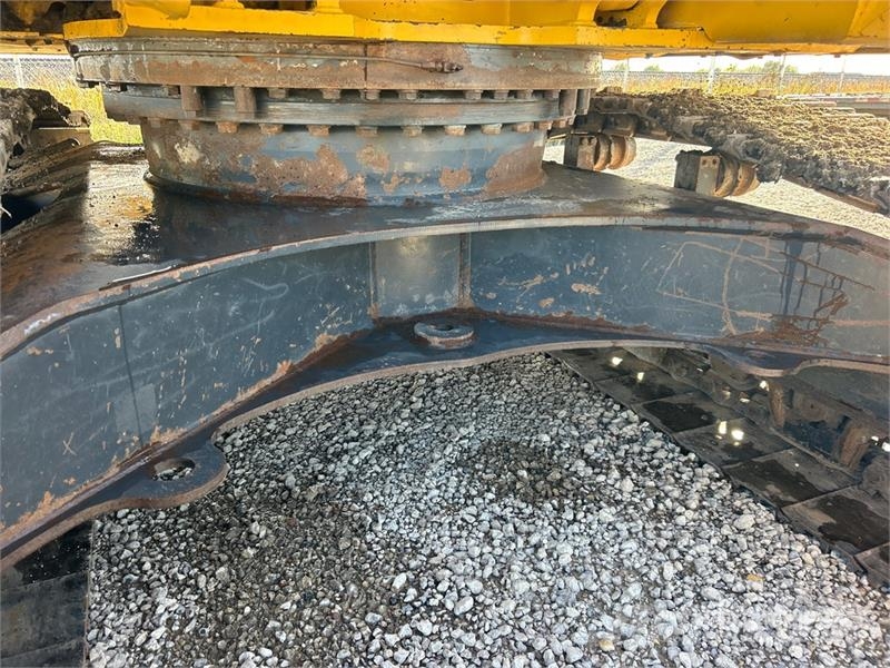 Komatsu PC360LC-11 Raupenbagger