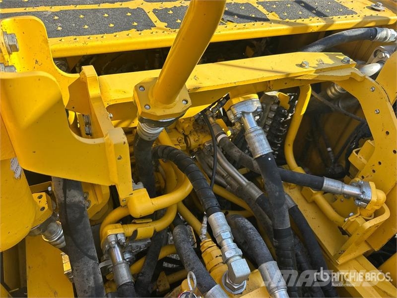 Komatsu PC360LC-11 Excavatoare pe șenile