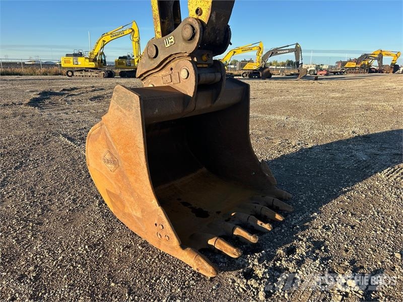 Komatsu PC400LC7 Tracked Excavator حفارات زحافة