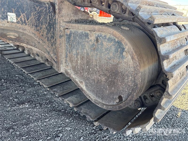 Komatsu PC490LC-10 Tracked Excavator Lánctalpas kotrók