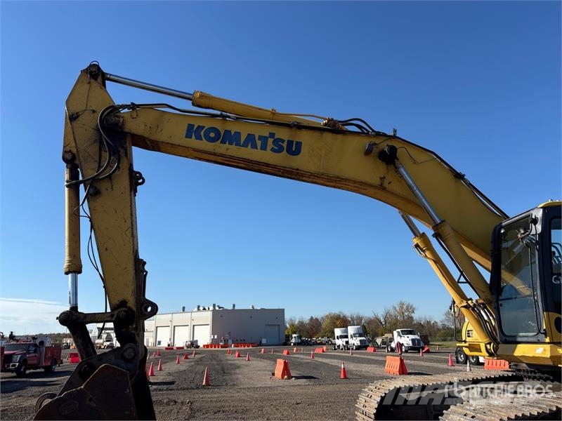Komatsu PC490LC-10 Tracked Excavator Lánctalpas kotrók