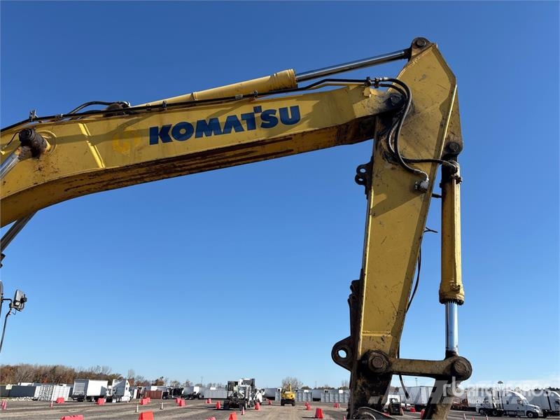 Komatsu PC490LC-10 Tracked Excavator Lánctalpas kotrók