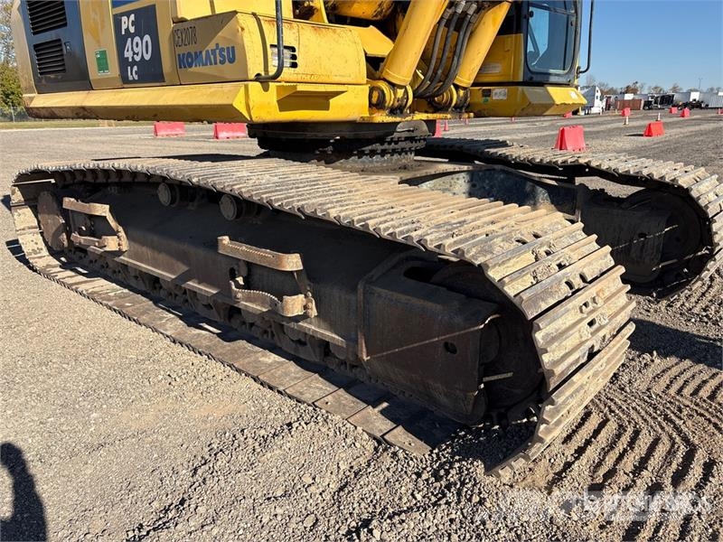 Komatsu PC490LC-10 Tracked Excavator Lánctalpas kotrók