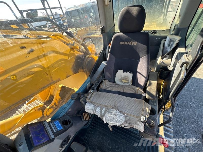 Komatsu PC490LC-10 Tracked Excavator Lánctalpas kotrók