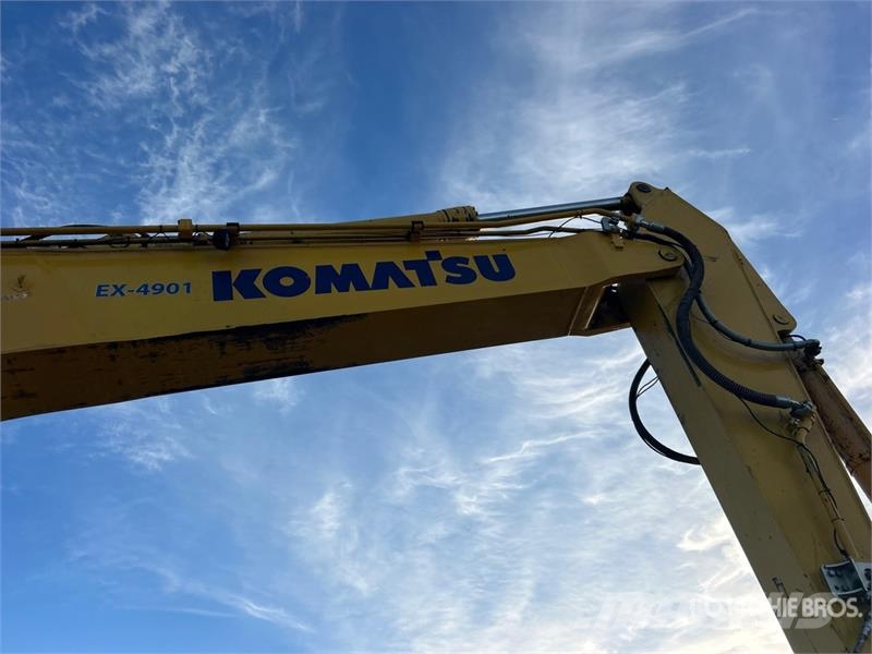 Komatsu PC490LC-11 Excavatoare pe șenile

