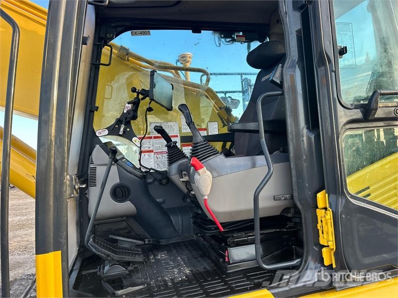 Komatsu PC490LC-11 Excavatoare pe șenile
