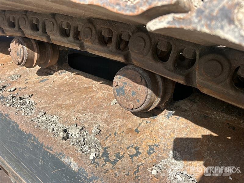 Komatsu PC490LC-11 Pásová rýpadla