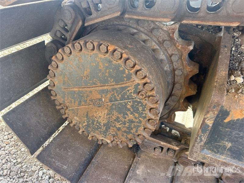 Komatsu PC490LC-11 Pásová rýpadla