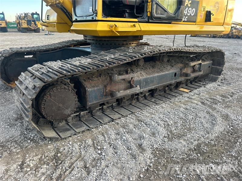 Komatsu PC490LC-11 Excavatoare pe șenile
