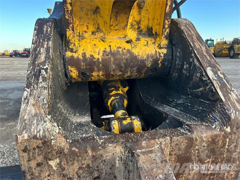 Komatsu PC490LC-11 Excavatoare pe șenile
