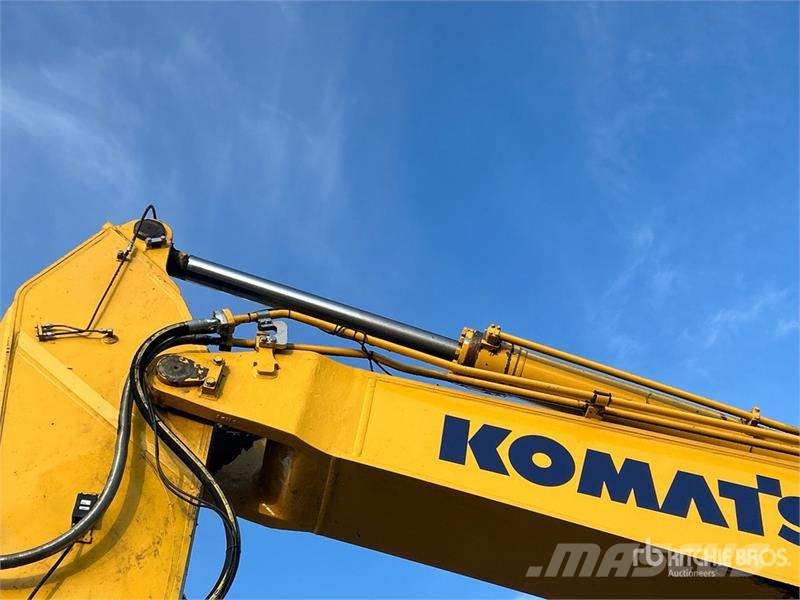 Komatsu PC490LC-11 Excavatoare pe șenile

