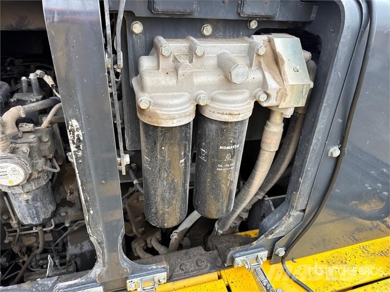 Komatsu PC650LC-11 VG Tracked Excavator Crawler excavators