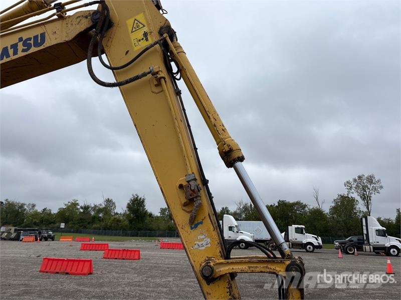Komatsu Tracked Excavator Верижен екскаватор