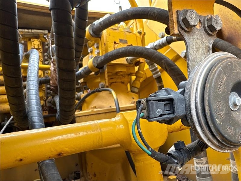 Komatsu Tracked Excavator Crawler excavators