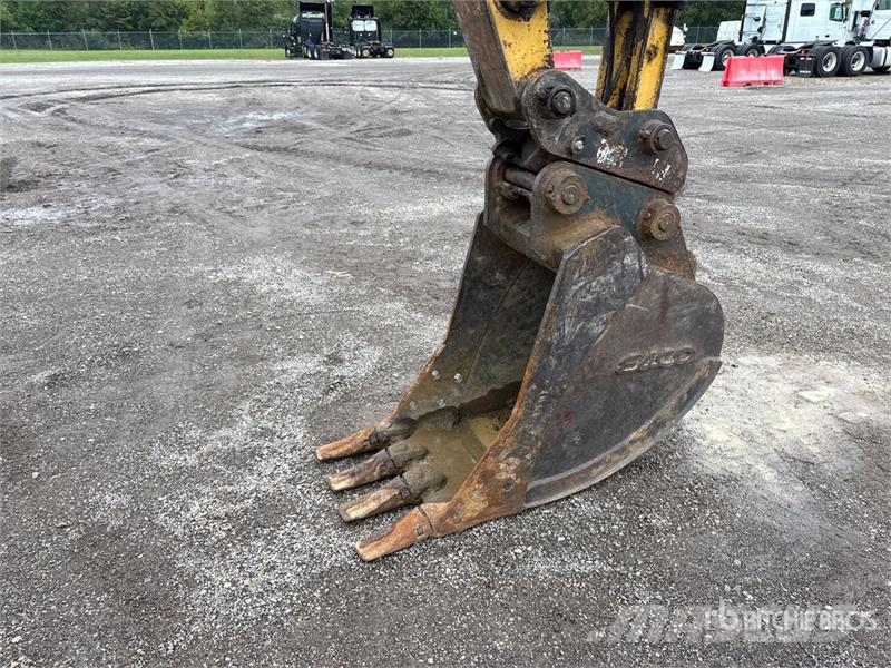 Komatsu Tracked Excavator Верижен екскаватор
