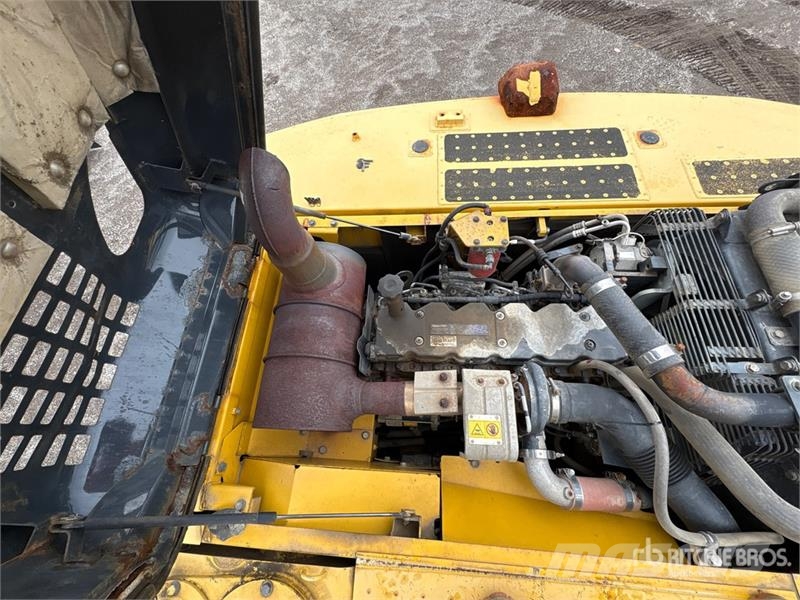 Komatsu Tracked Excavator Crawler excavators