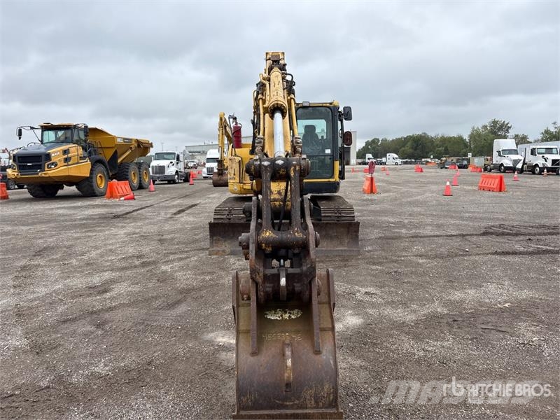 Komatsu Tracked Excavator Верижен екскаватор