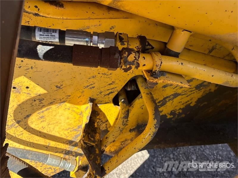 Komatsu WA320-3MC Wheel Loader Wielladers