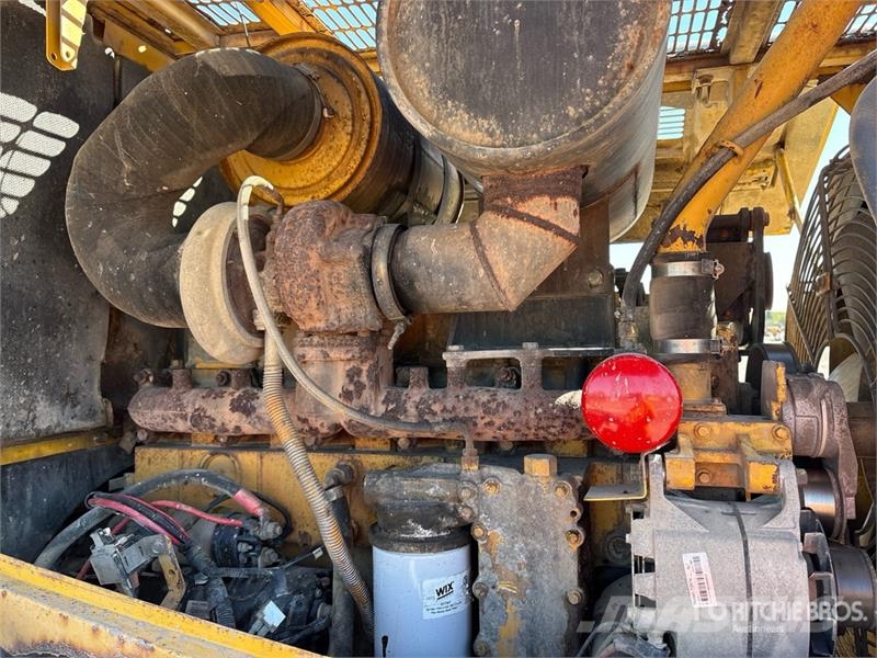 Komatsu WA320-3MC Wheel Loader Wielladers