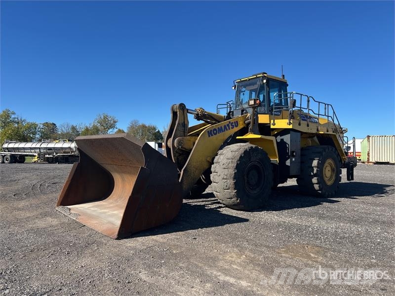 Komatsu WA600-8 Wheel Loader لوادر بعجل
