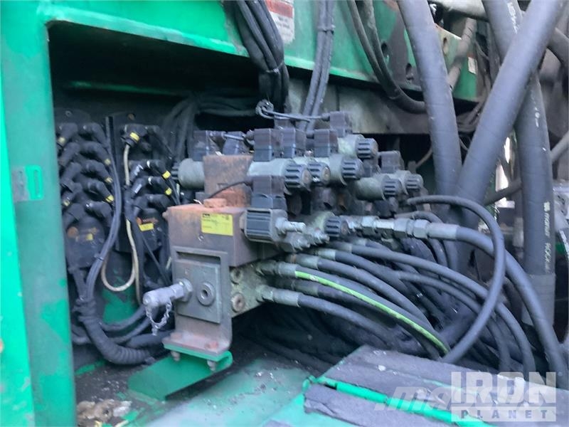 Komptech Terminator 6000S 100 ton/hr Tracked Shredder آلات تمزيق المخلفات