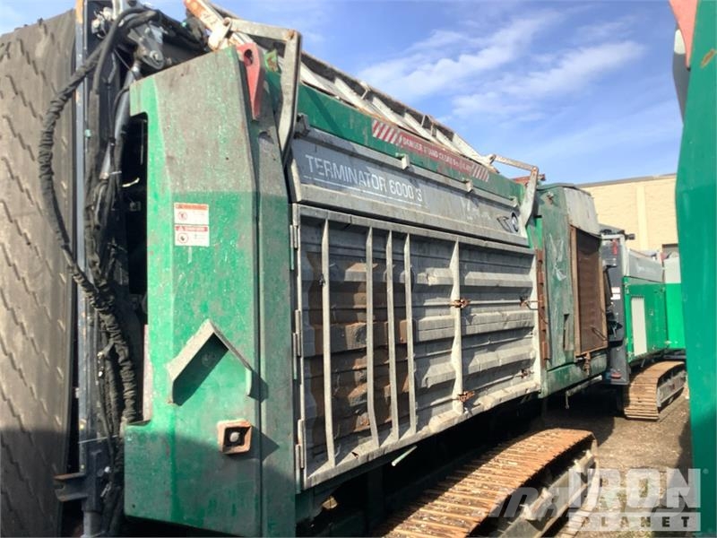 Komptech Terminator 6000S 100 ton/hr Tracked Shredder آلات تمزيق المخلفات
