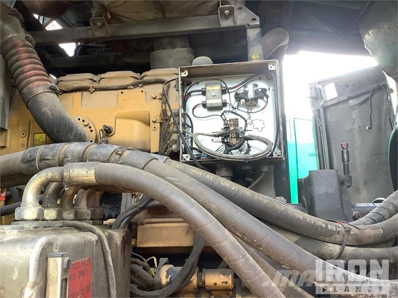 Komptech Terminator 6000S 100 ton/hr Tracked Shredder آلات تمزيق المخلفات
