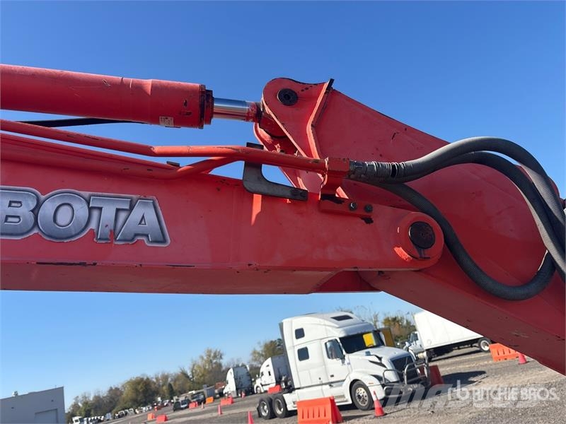Kubota KX080-3 Tracked Excavator Kāpurķēžu ekskavatori