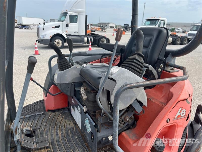 Kubota KX91-3S2 Мини-экскаваторы
