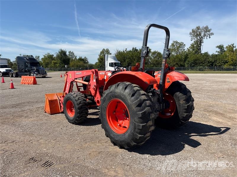 Kubota M5660SUD 4WD Utility Tractor Taajamatraktorit