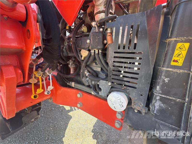 Kubota M5660SUD 4WD Utility Tractor Taajamatraktorit