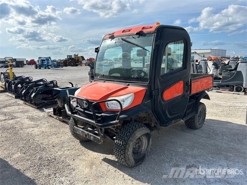 Kubota RTV-X1100CW-H 4x4 Utility Vehicle ماكينات منفعة عامة