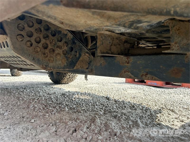 Kubota RTV-X1140 다목적 장비