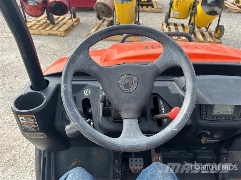 Kubota RTV-X1140 다목적 장비