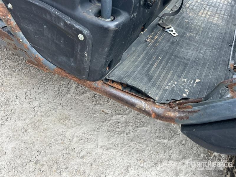 Kubota RTV-X1140 다목적 장비