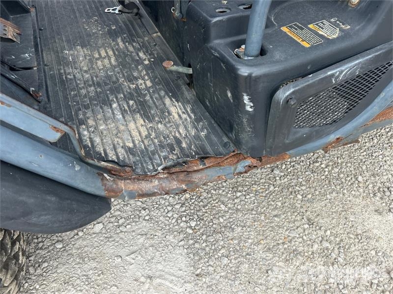 Kubota RTV-X1140 다목적 장비